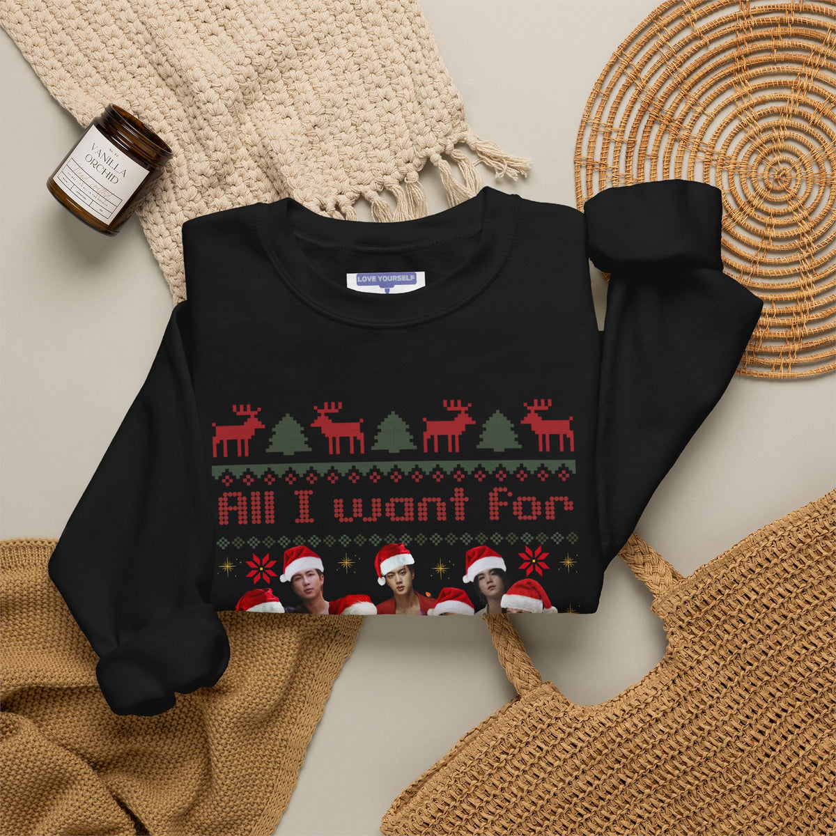 All I want for Christmas! Unisex Heavy Blend™ Crewneck Sweatshirt