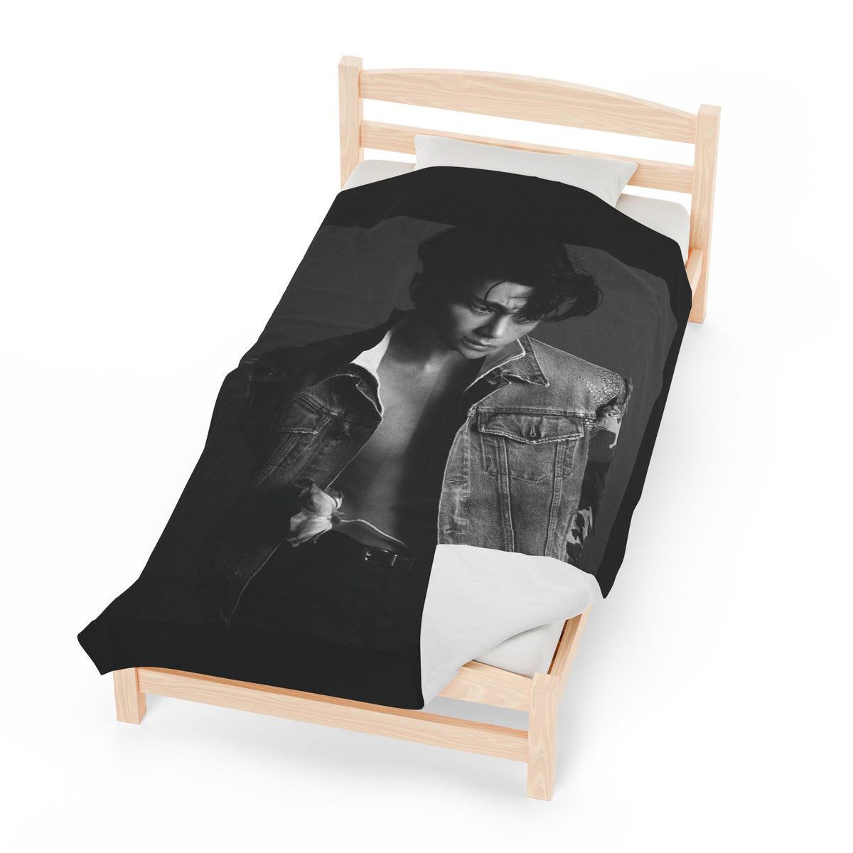 Velveteen Plush Blanket - V Kim Taehyung cozy warm snuggling movie nights winter season birthdays holidays special