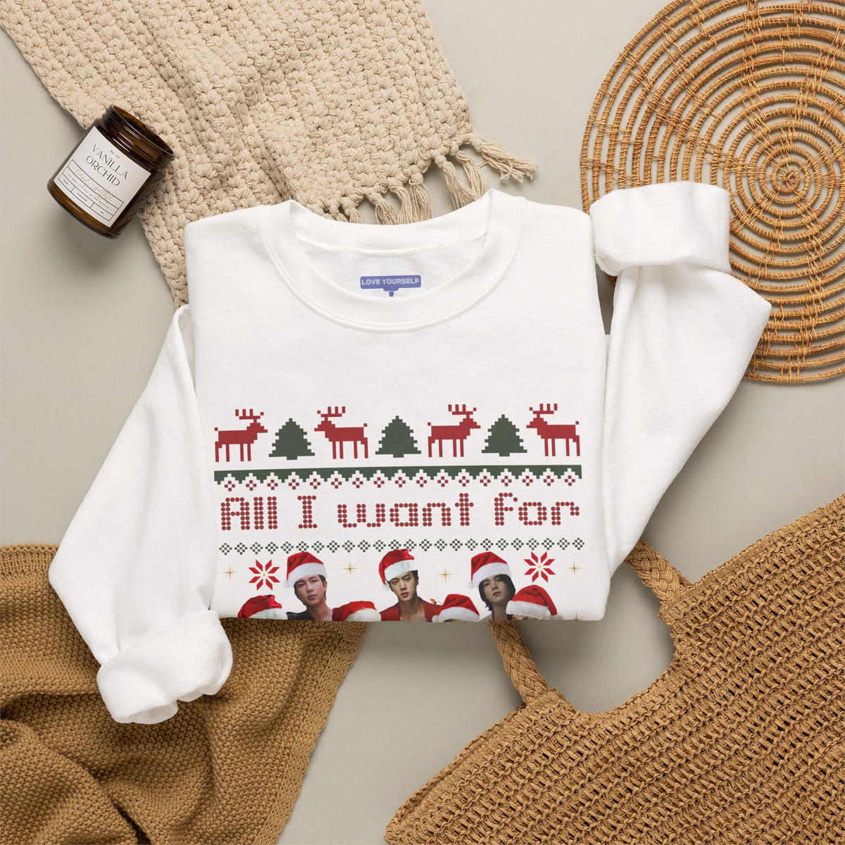 All I want for Christmas! Unisex Heavy Blend™ Crewneck Sweatshirt