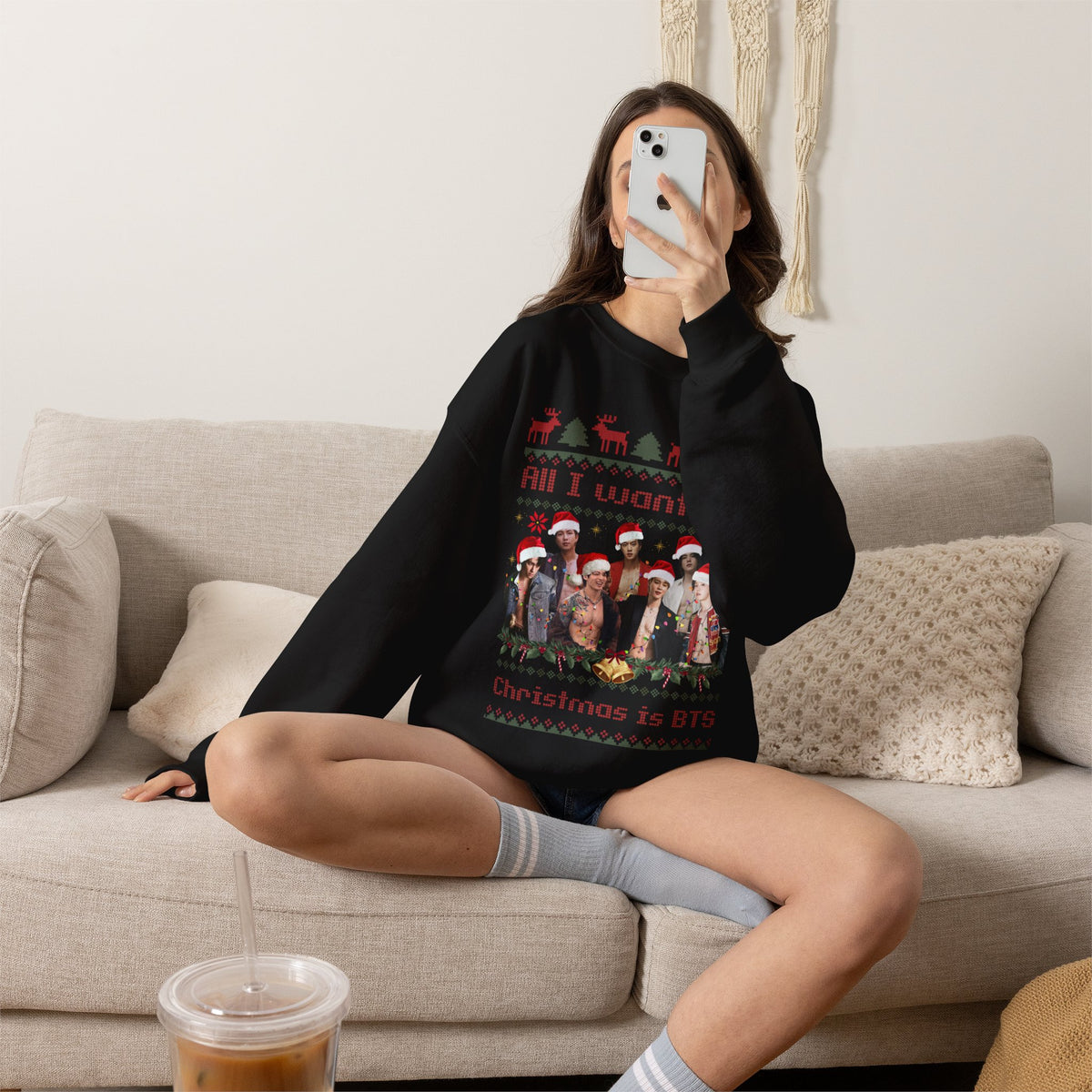 All I want for Christmas! Unisex Heavy Blend™ Crewneck Sweatshirt