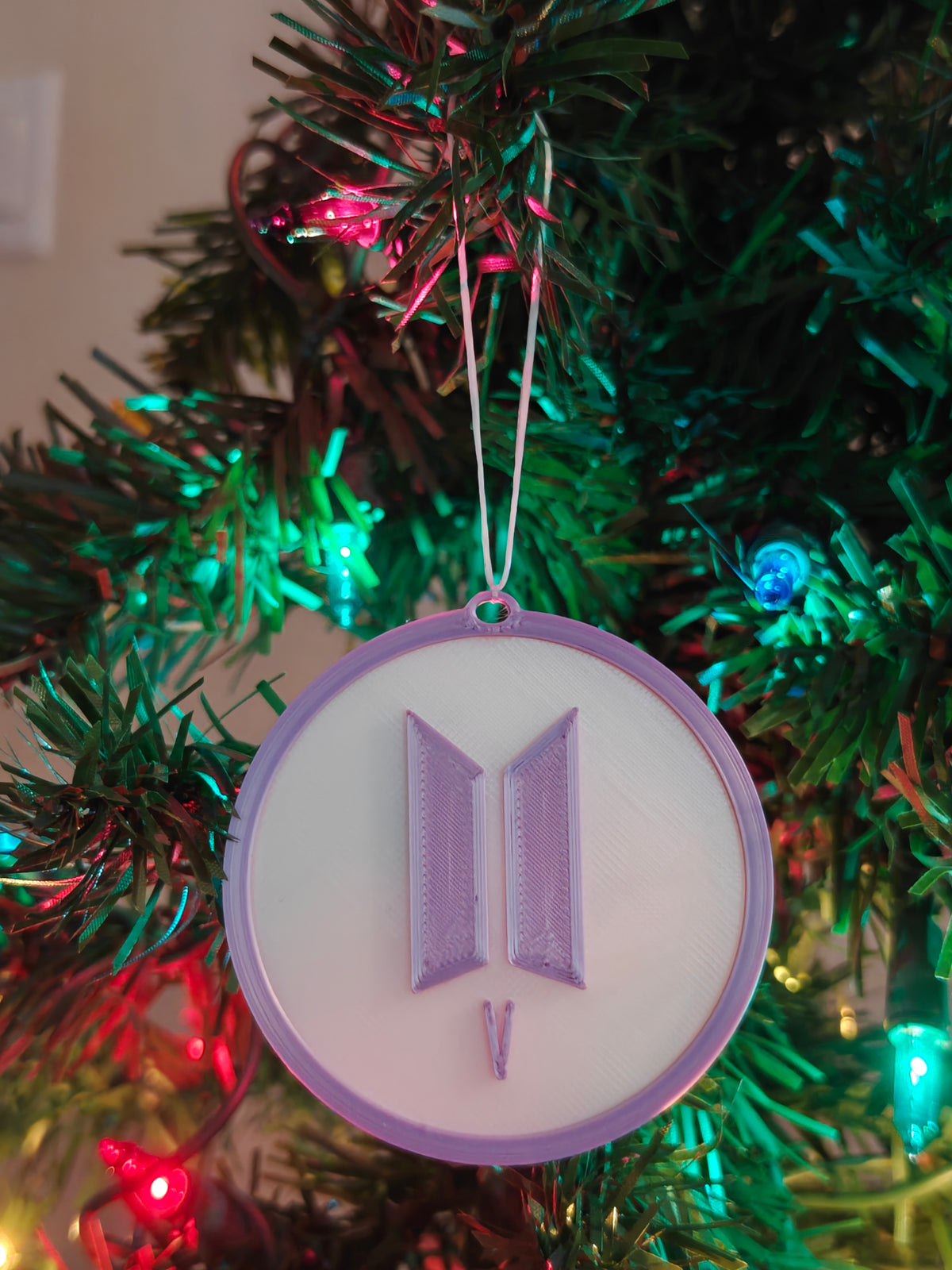 K-pop Bangtan Inspired Personalized Medallion Christmas Ornaments