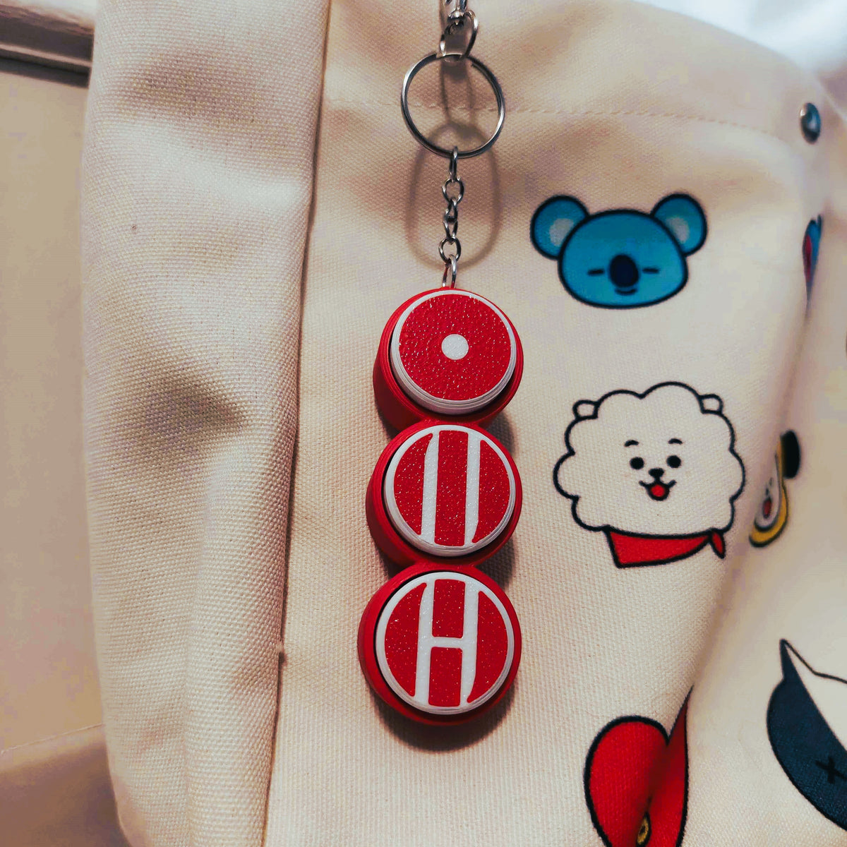 K-pop inspired Clicking Fidget Toy Keychain