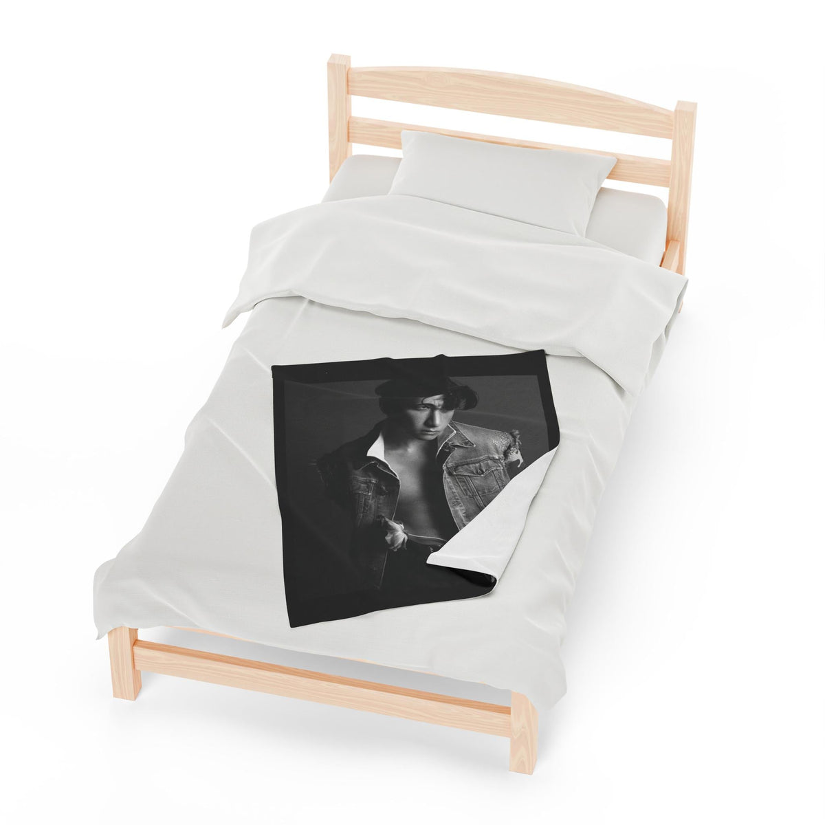 Velveteen Plush Blanket - V Kim Taehyung cozy warm snuggling movie nights winter season birthdays holidays special