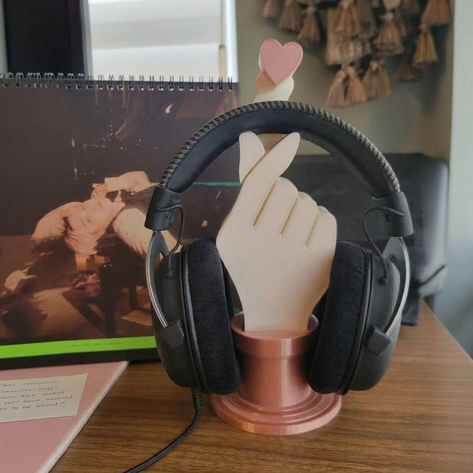 3D print Finger Heart K-Pop Style Headphone/Hat/Headband Stand
